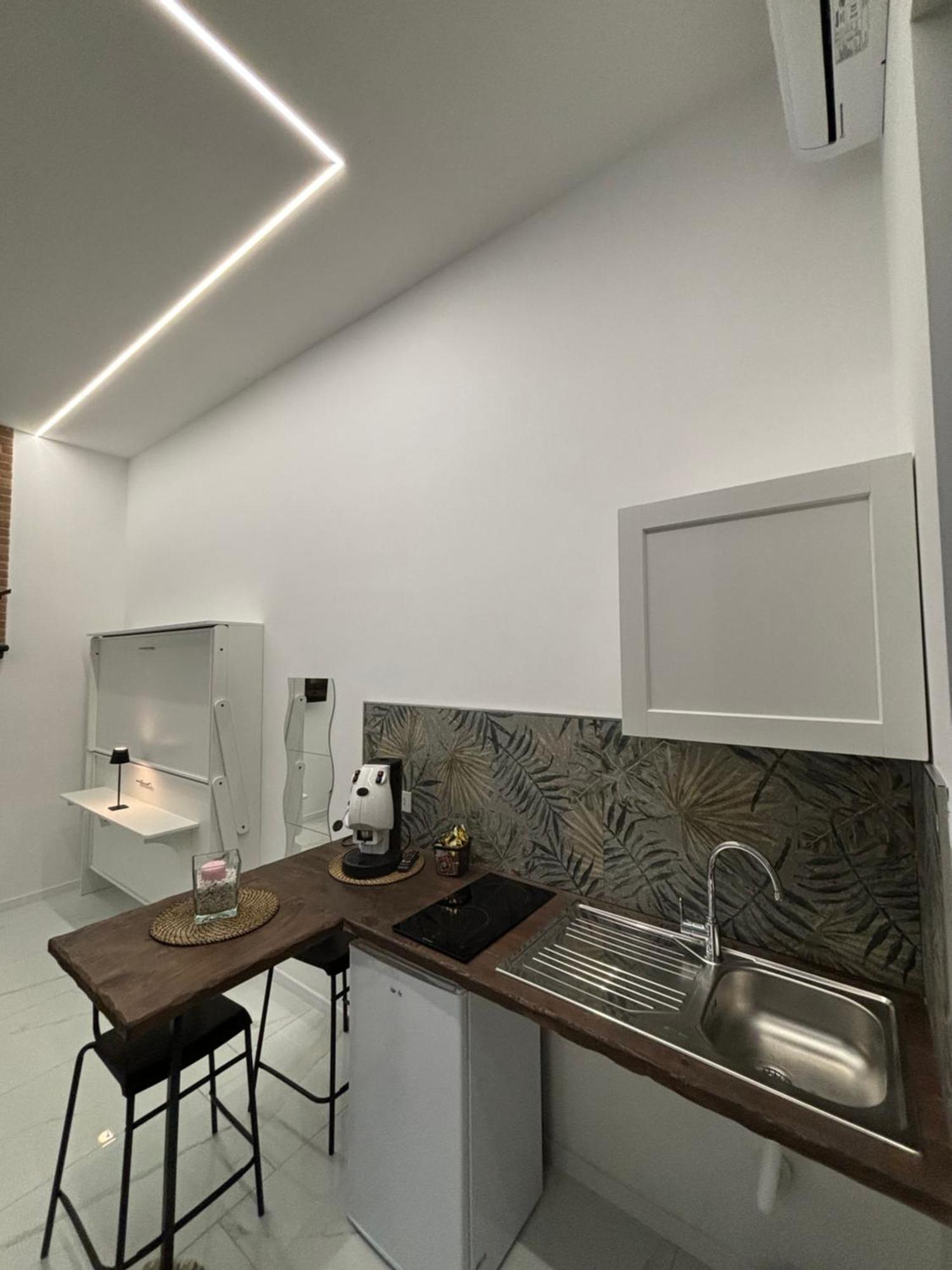 Briante House Bed and Breakfast Napoli Eksteriør billede