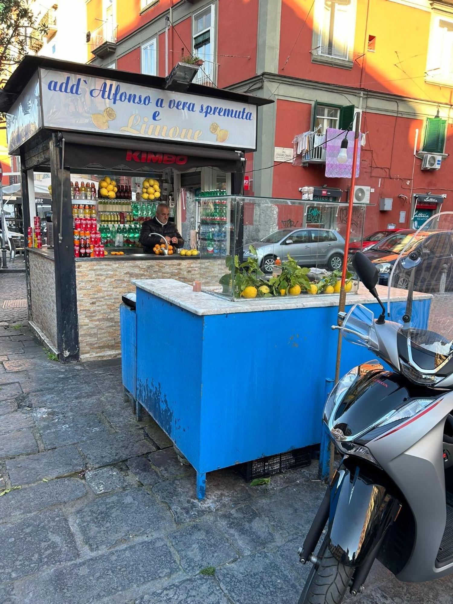 Briante House Bed and Breakfast Napoli Eksteriør billede